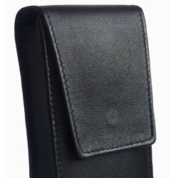 Pochette en cuir noir